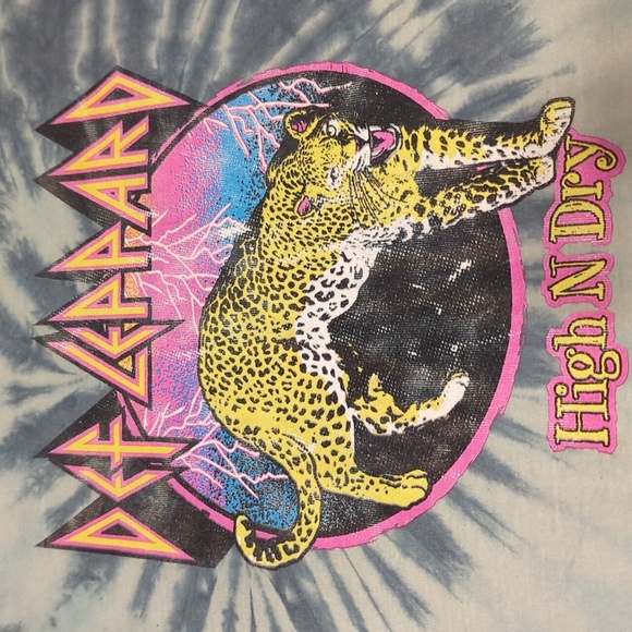 Def Leppard Tie-Dye Graphic T-Shirt - Picture 1 of 6